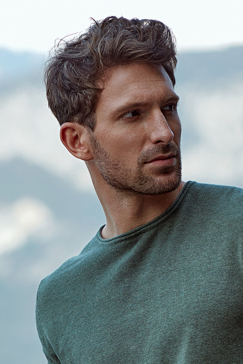 Green Pullover - Image 3