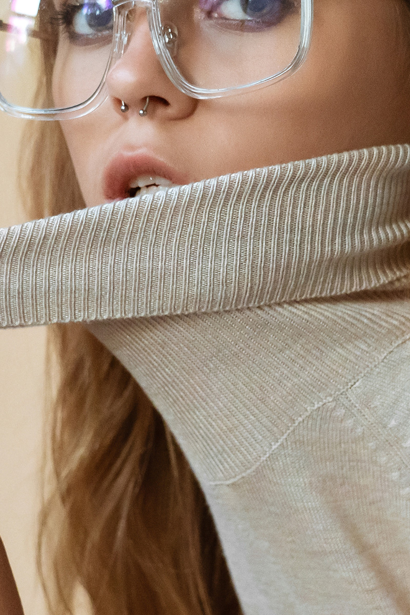 Beige Pullover - Image 2